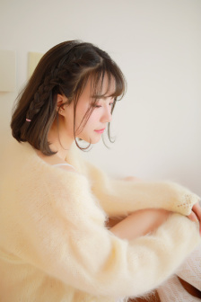 蜜桃初熟时